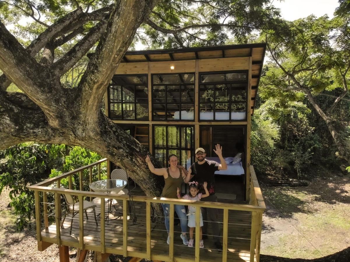 Casa En El Arbol Villa Utica Luaran gambar