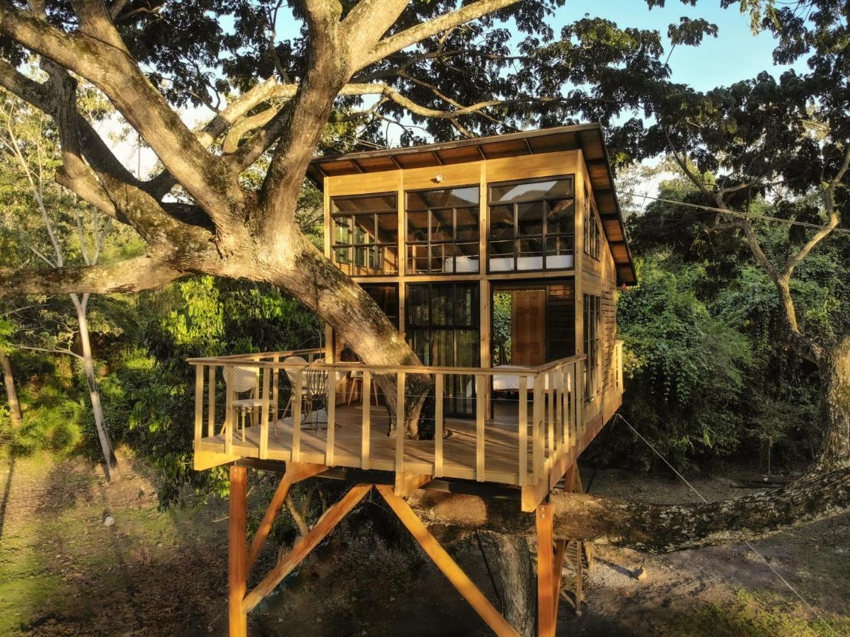 Casa En El Arbol Villa Utica Luaran gambar